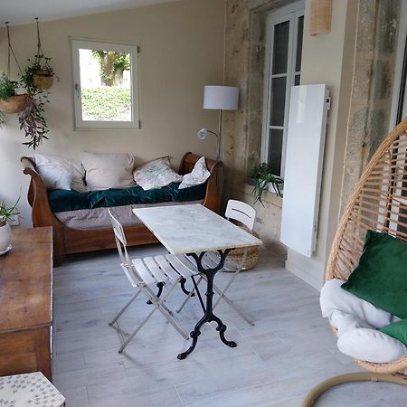 Chambre D Hote "Sous Le Clocher" Apartment Saint-Leonard-de-Noblat Exterior photo